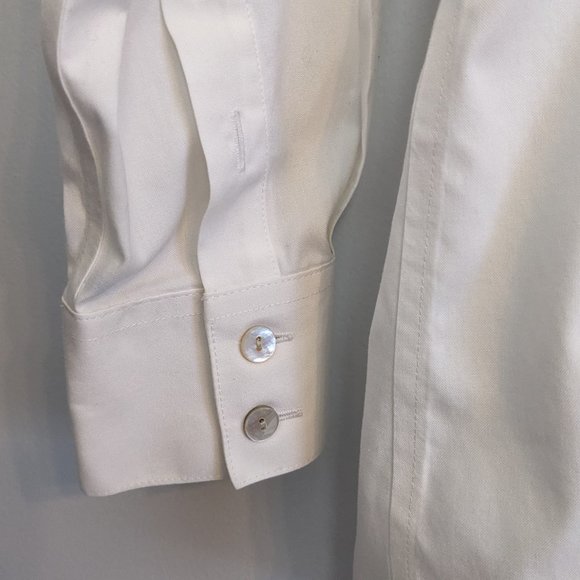 Foxcroft Non-iron Stretch Shirt, Shaped Fit with Pockets, 8 - Picture 9 of 12